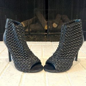 Reece 2 by Charles David